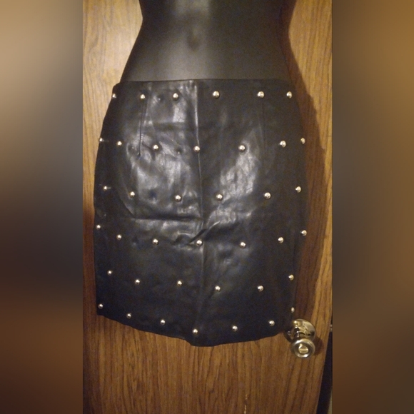 Black PU Leather Skirt - Picture 5 of 5